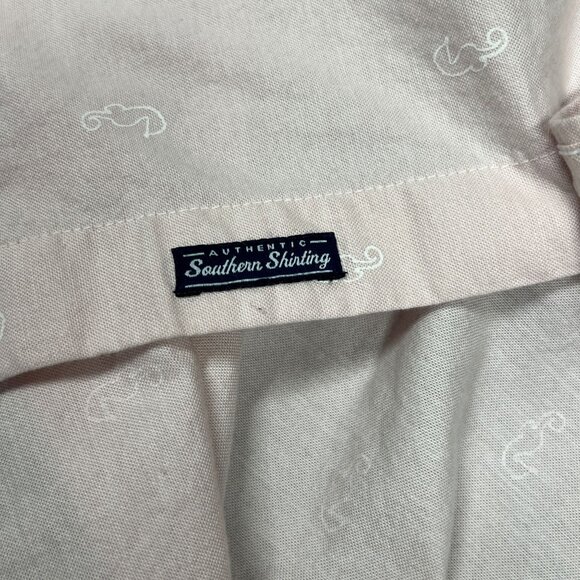 Crown & Ivy Shirt Men LG Pink Seahorse Classic Fit Authentic Southern Shirting - Picture 3 of 14